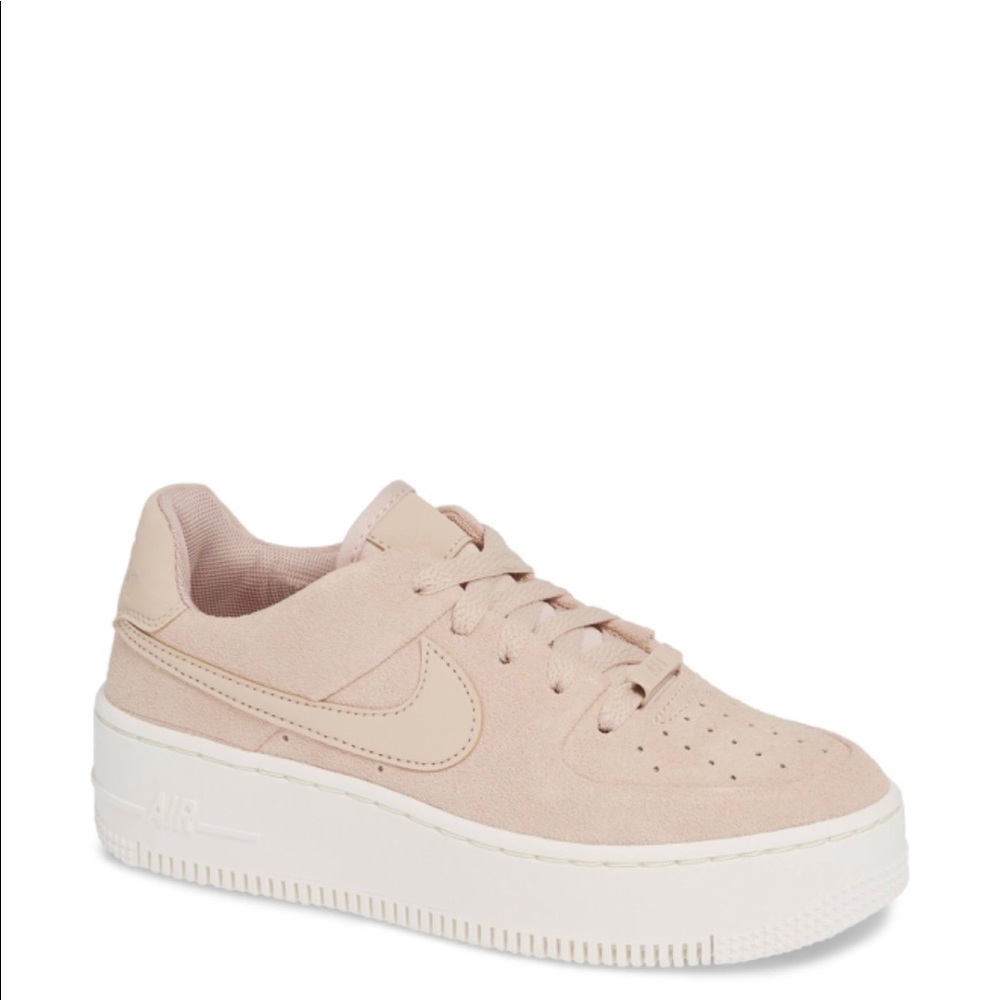 Nike Air Force 1 Sage Low - 5.5